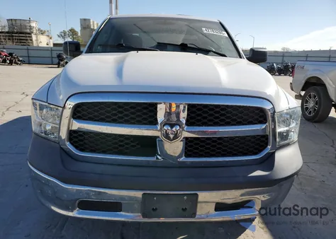 2018 Ram 1500 St из США, поврежденный, VIN 1C6RR7KM4JS297910